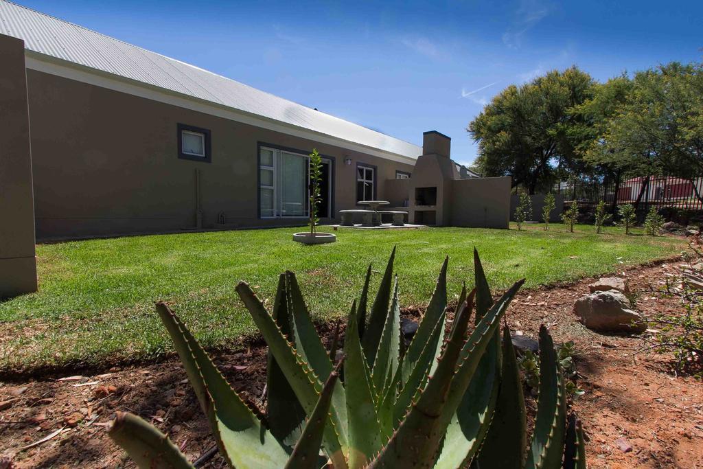 Villa El Dorado 65 Luxury Self Catering Oudtshoorn Zimmer foto
